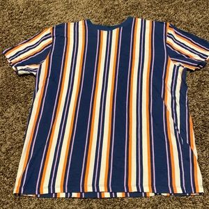 Mens small graphic t shirt